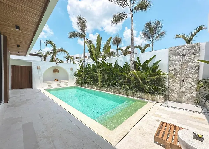 Casa Petak 9 - Architectural 3br Tropical Paradise With Pool In Pererenan Villa *